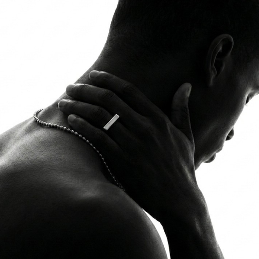 Minimalistischer Edelstahl Ring für Herren – moderner Schmuck im cleanen Stil