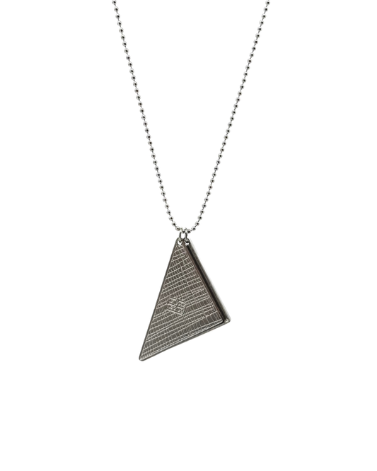 TRIANGLE NECKLACE